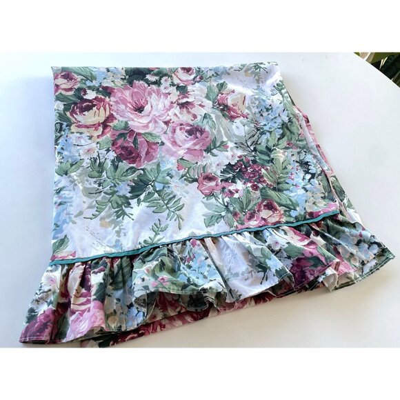 Vintage 80s curtain, pink green cabbage roses, ruffled bottom, long single panel - Picture 4 of 10